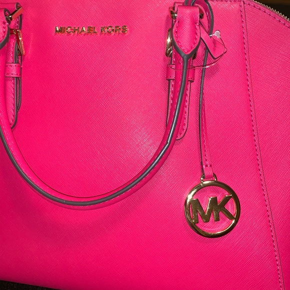 Michael Kors Ciara Satchel - Picture 5 of 8